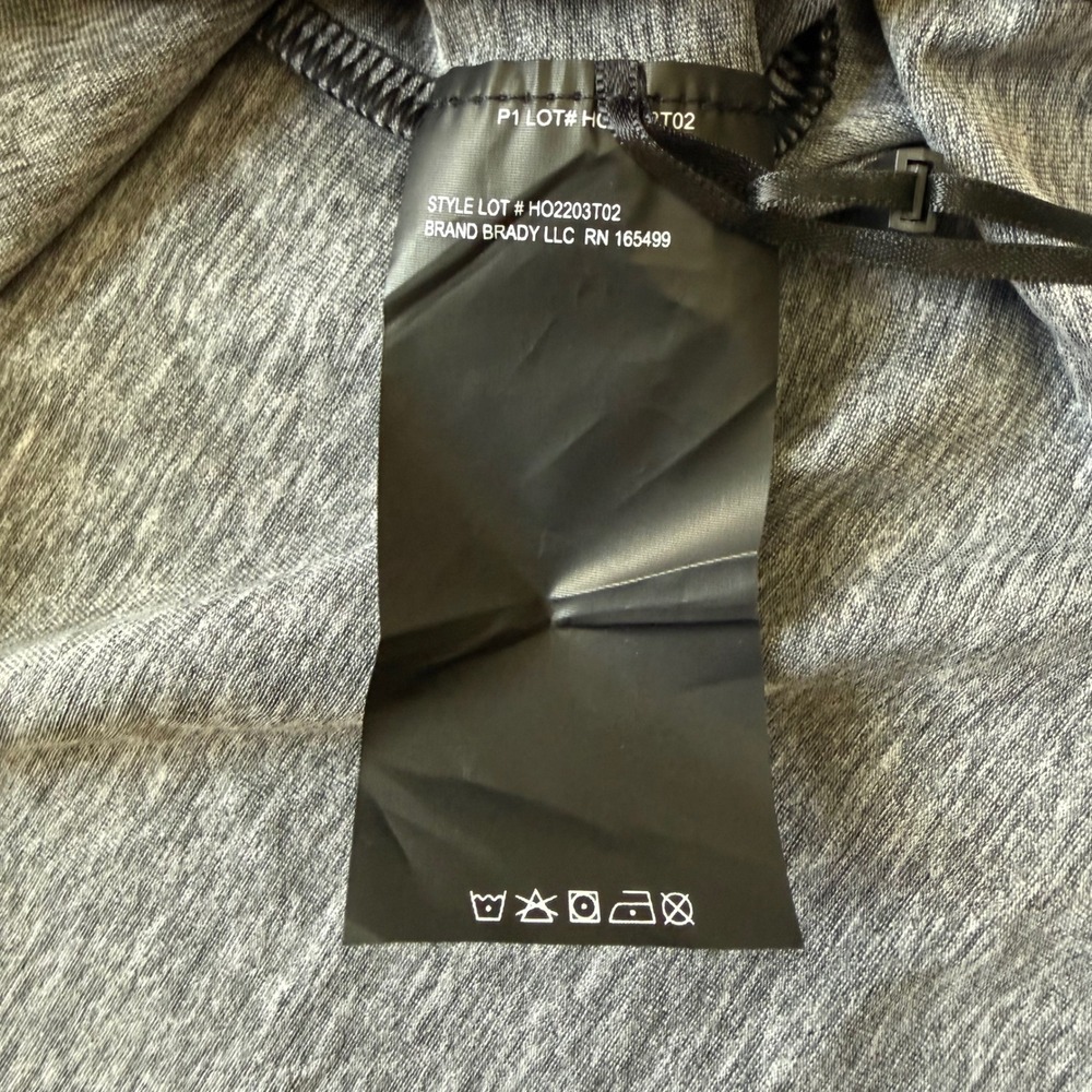 NWT Brady Brand Train LS Tee Mens M Ink Grey Long Sleeve Performance Shirt - Picture 12 of 16